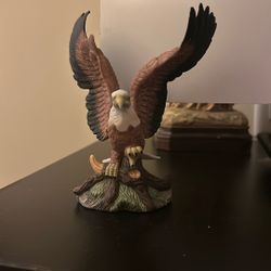 Liberty Society Porcelain Eagle Sculpture 