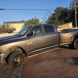 2015 Ram 3500 Big Horn Dually