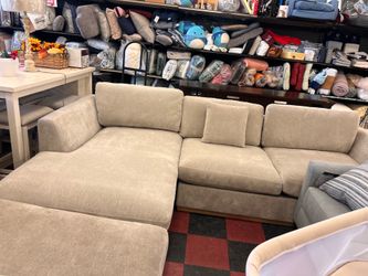 Henredon Caley Reversible Sota Chaise with Ottoman
