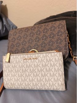 Michael Kors wallet and purse