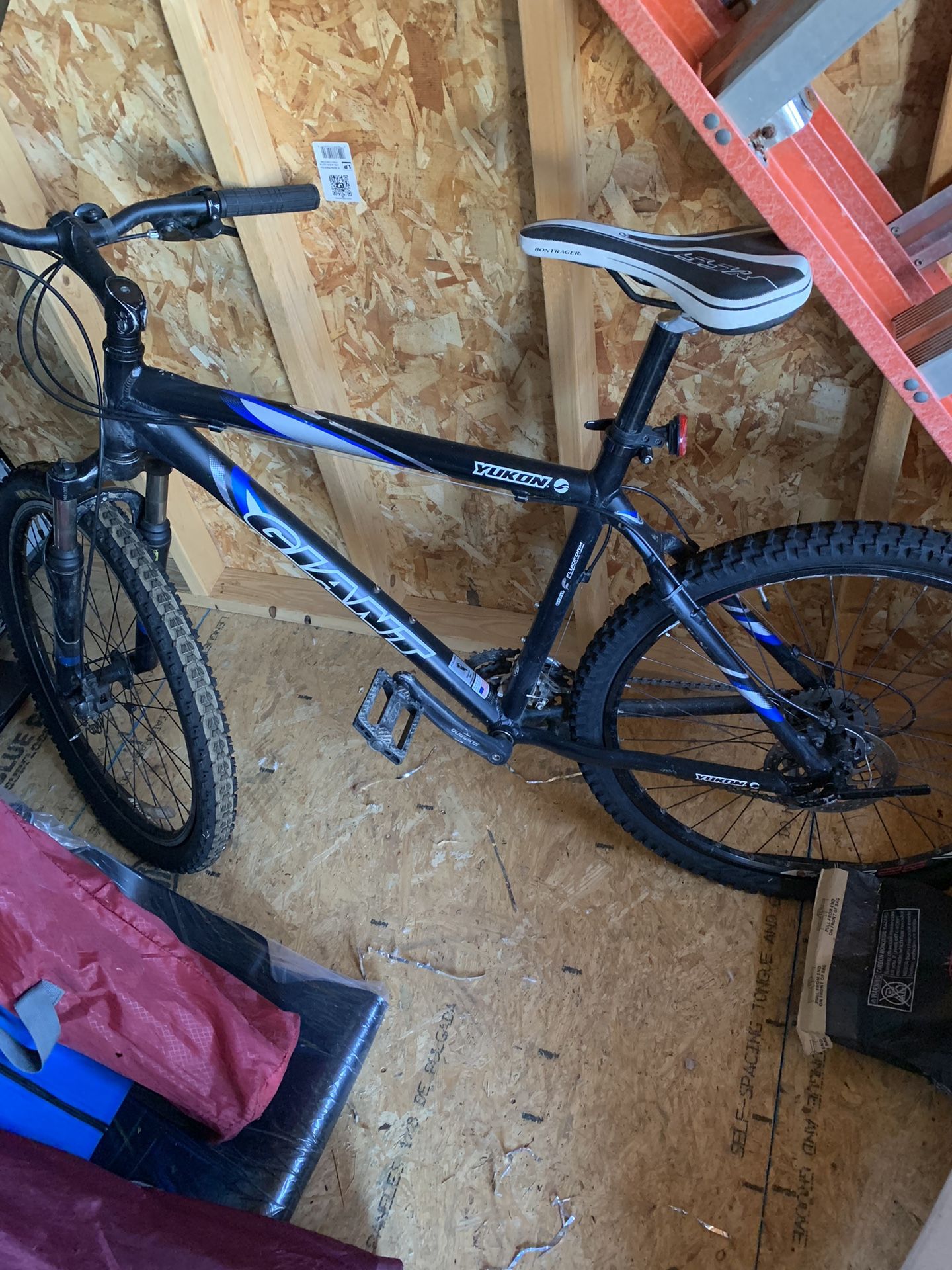 Giant Yukon 19” Mountain Bike 