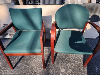 OFFICE CHAIR