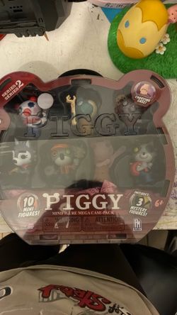 Piggy Roblox mini figure mega case pack