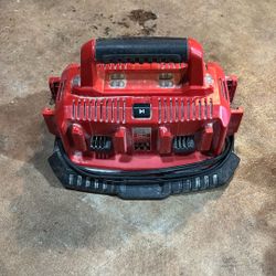 Milwaukee Six-Pack M18 Charger