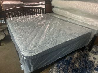 🔥 QUEEN HYBRID MATTRESS SALE! 🔥 🛏️ 12” Queen Hybrid Mattress