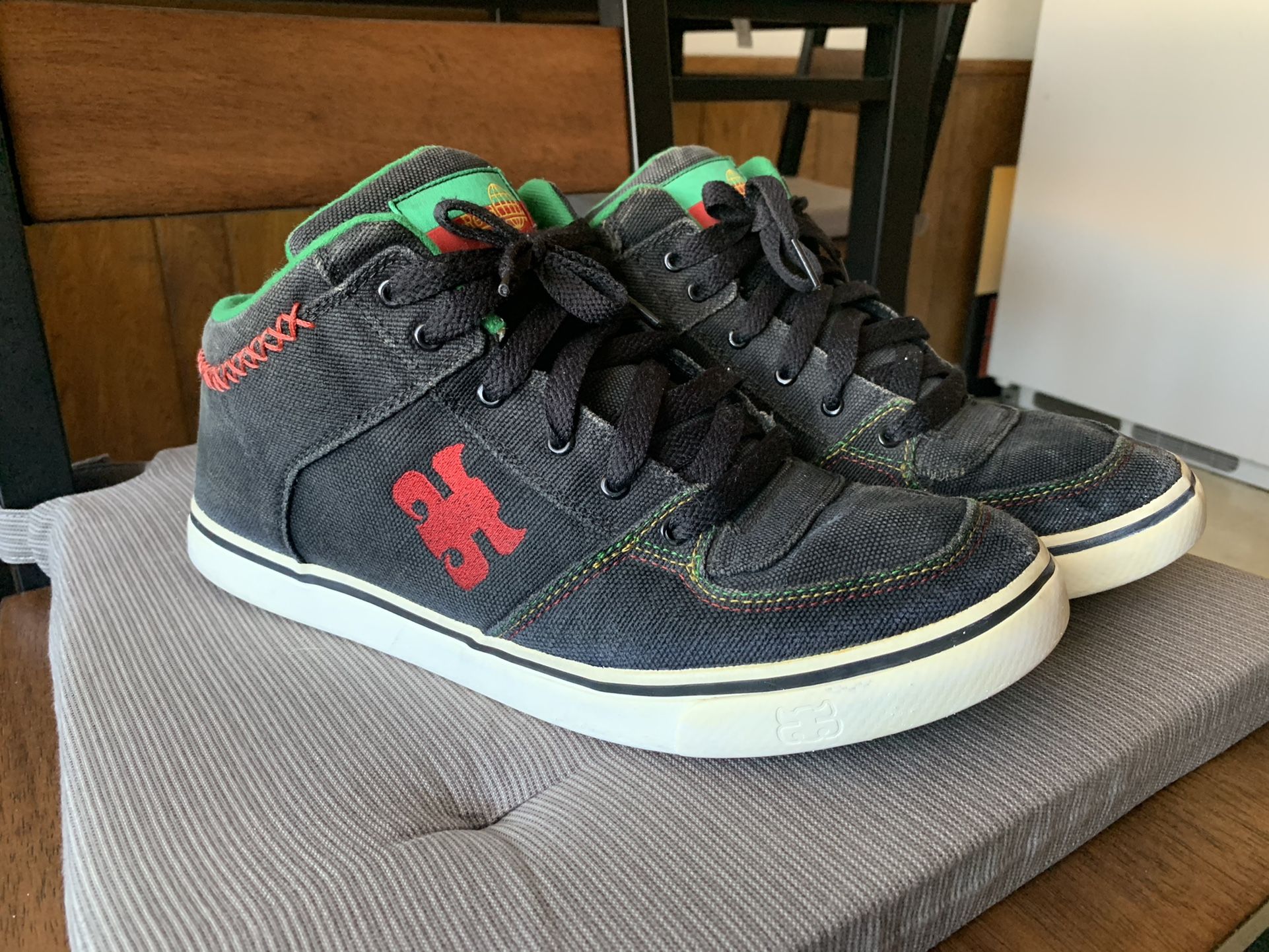 Ipath - Reed Hemp Shoes - Size 13 (Rare , Vintage)
