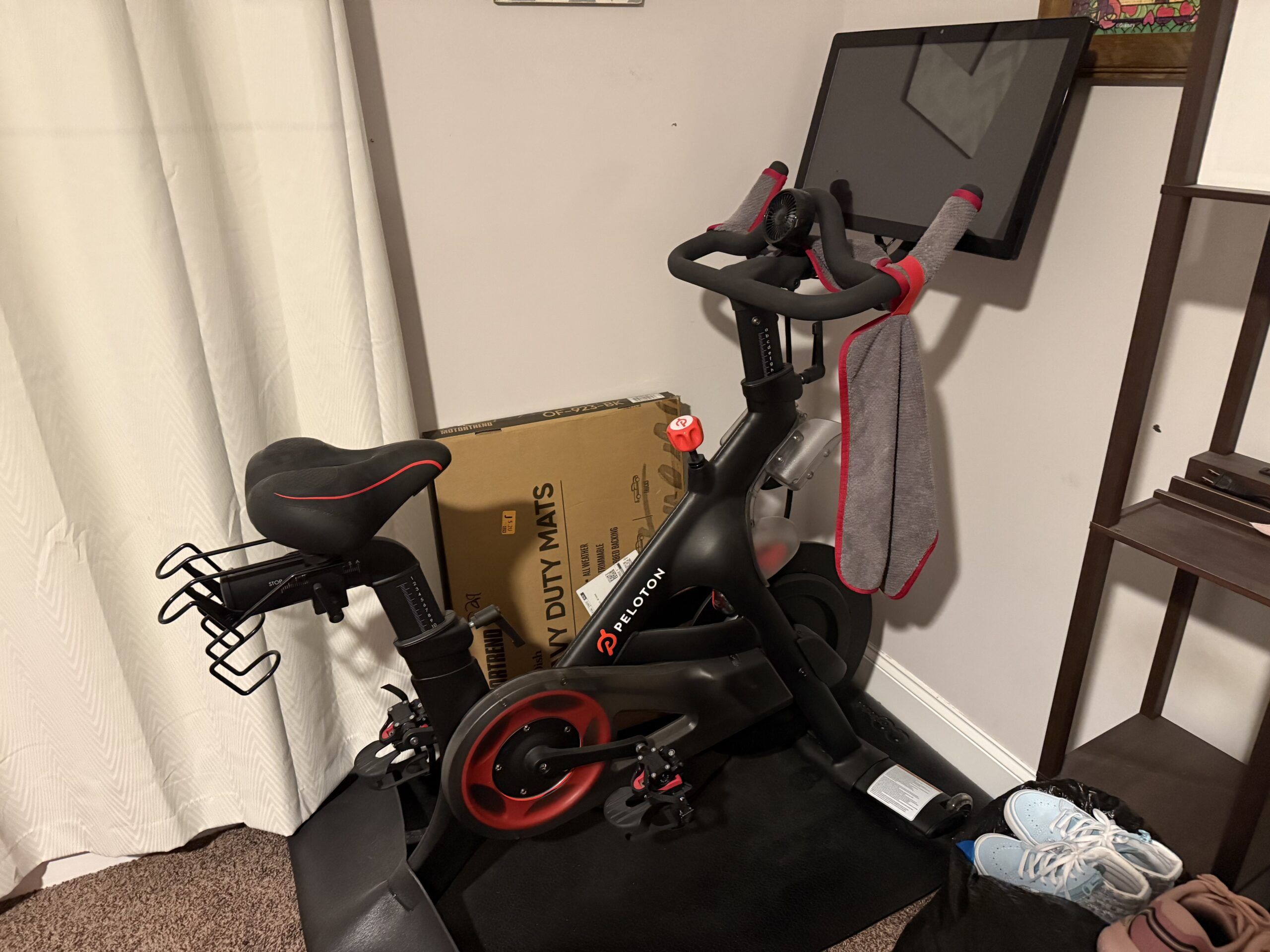 2018 Peloton Bike 2nd Gen Works Well 201 - Virginia Beach, VA