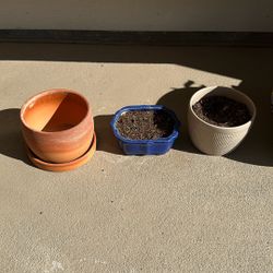 Set If 3 Planter Pots 