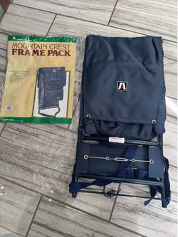 Vintage NEW Academy Broadway Mountain Crest Camping Hiking Frame Backpack Blue