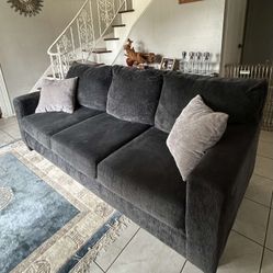 High Quality Couch 