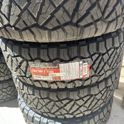 New Nitto Ridge Grapplers 285/70R17