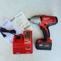Milwaukee Heavy Duty High Torque 18V Cordless 1/2 in. Impact Wrench W/ Friction Ring With 3.0ah battery & Charger