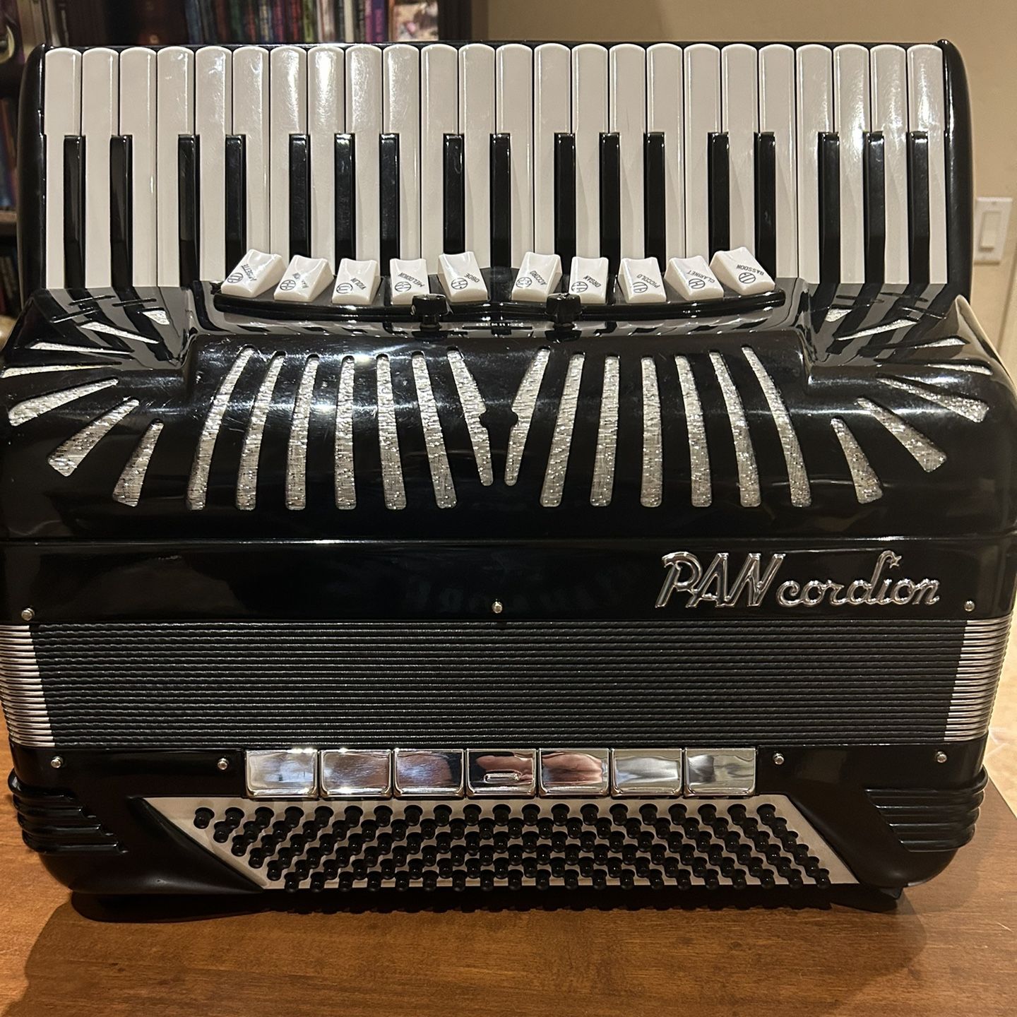 Accordion /Pancordion for Sale in Avondale, AZ - OfferUp