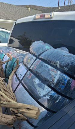 100lbs of TShirts over 200 shirts