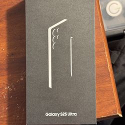 Samsung Galaxy S25 Ultra 512gb (Titanium WhiteSilver). (Sealed)