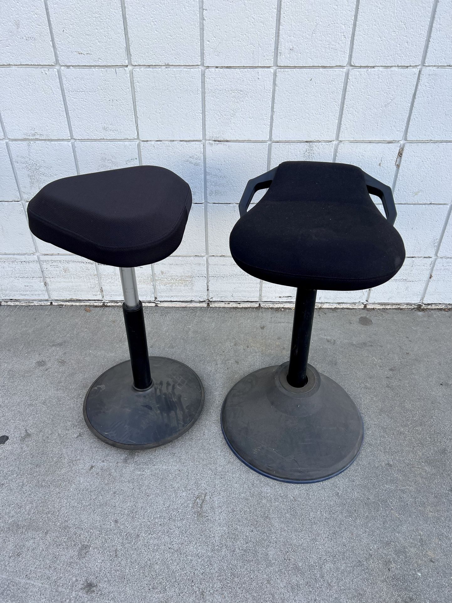 Standing Stool Bar Stool Wobble Stools