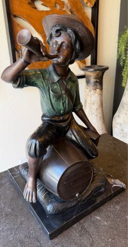 Bronze Boy Statue / sculpture