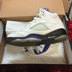 Jordan 5 size 4Y kids