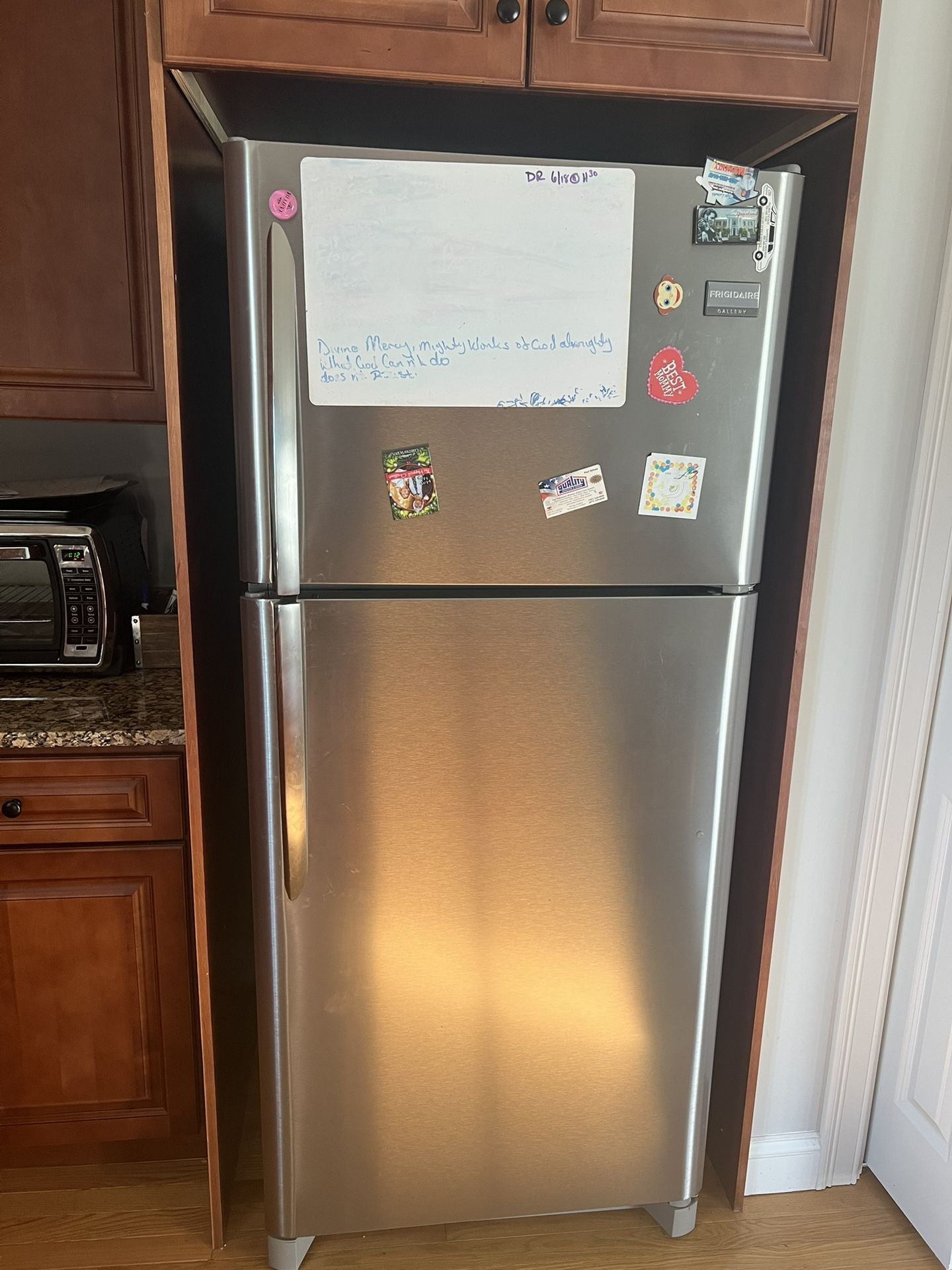Frigidaire Gallery Refrigerator 