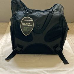 Alienware 👽 Messenger Case 