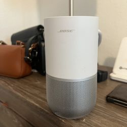 Bose Portable Smart Speaker WiFi, Bluetooth, Google Assistant White 