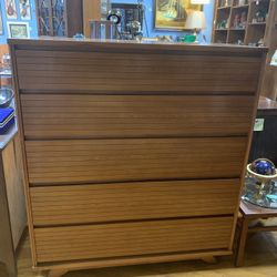 Mid Century Chest Of Drawers Dresser 