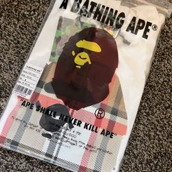 Brand New BAPE X Burberry Color White Size Medium 