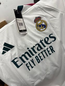 Real Madrid mbappe 2026/27 home jersey size M