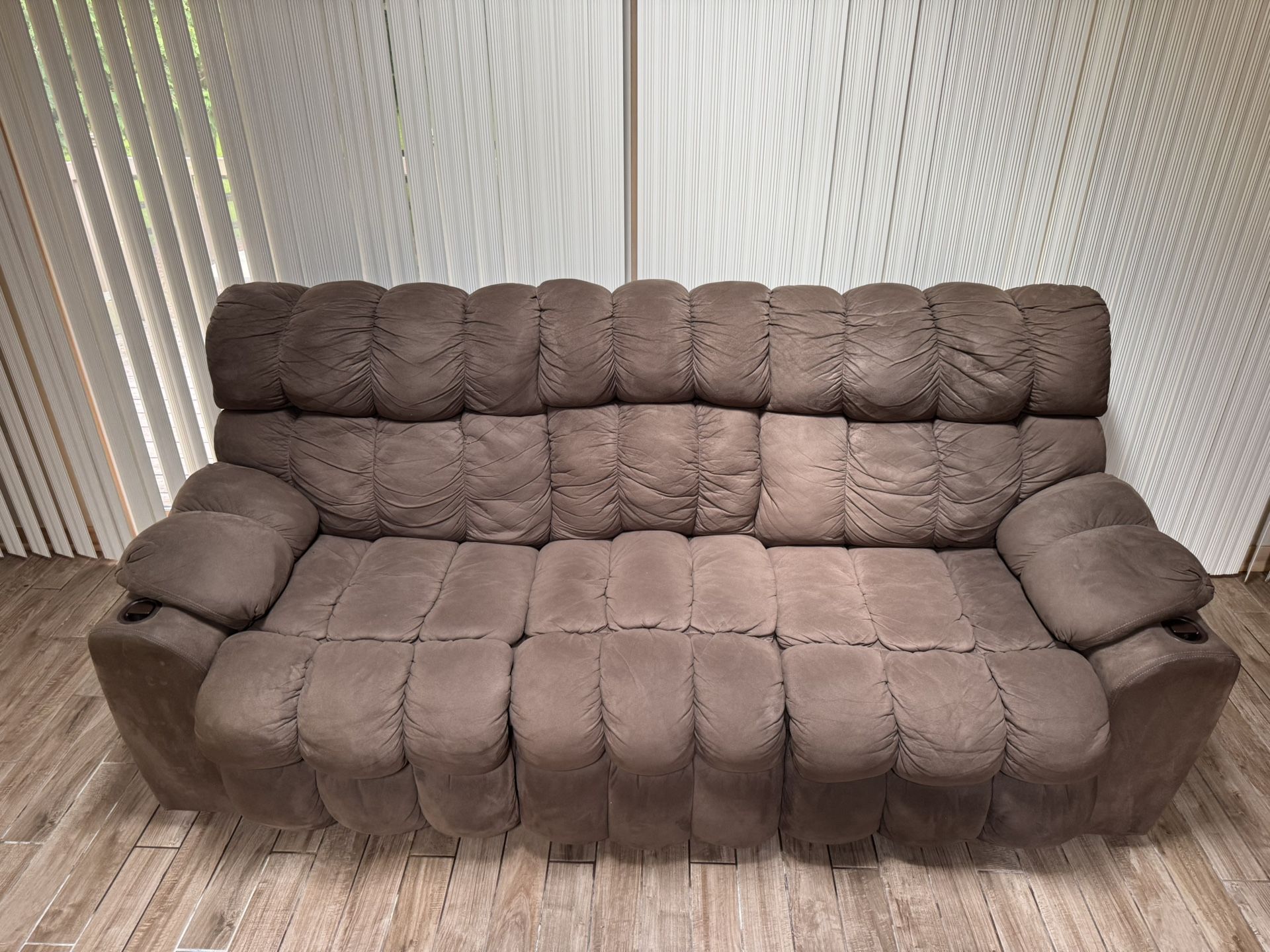 Plus, Mocha Brown, Recliner W Storage