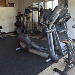 LifeFitness Elliptical