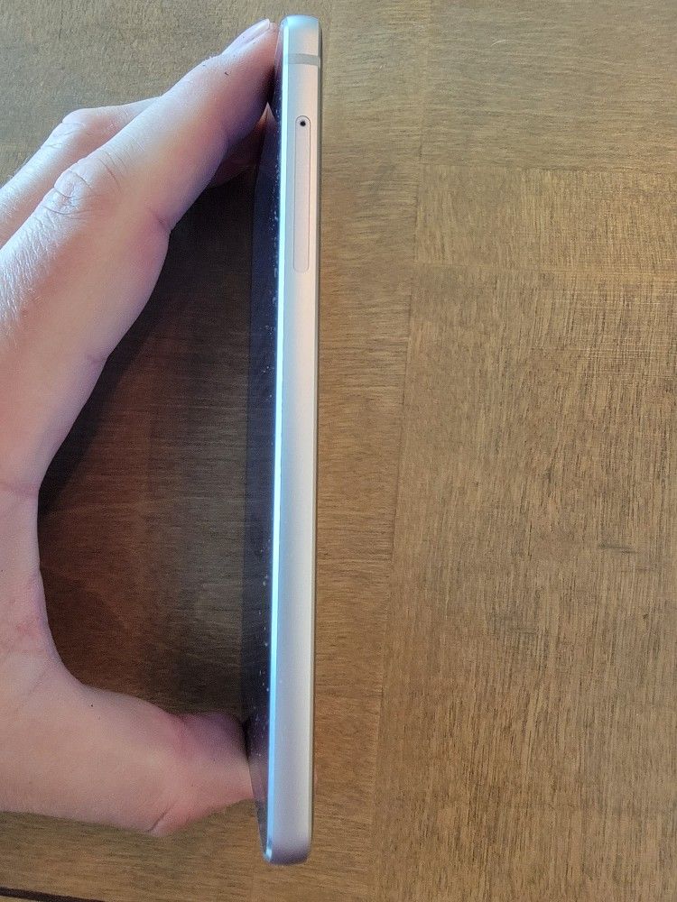 LG G6 - 32GB - Ice Platinum (Verizon) Smartphone