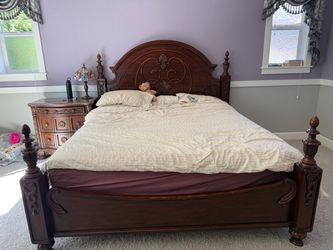 King Size Dark Wood Poster Bed set with dresser/mirror and night stand