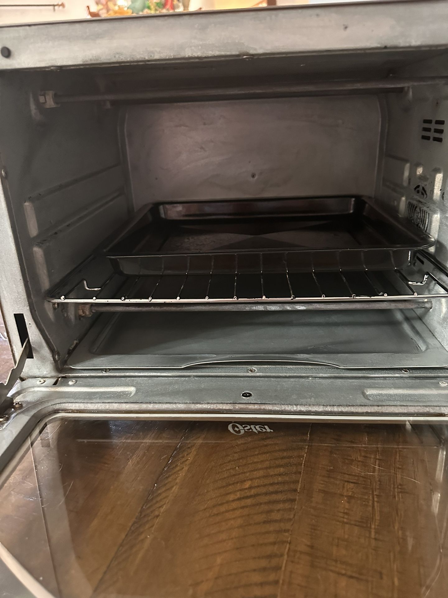 Oster Toaster Oven for Sale in Anaheim, CA OfferUp