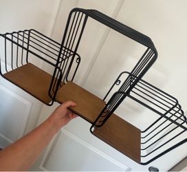 Wall shelf