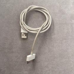 Apple Charger Old Model