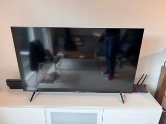 55" Hisense U6 ULED + Google TV for SALE
