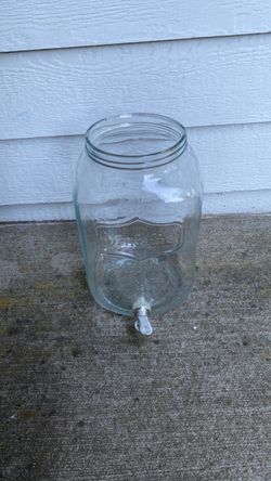 Yorkshire glass water dispenser 2 gallon