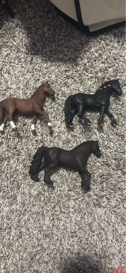 Schleich Horse Figurines Set of 3