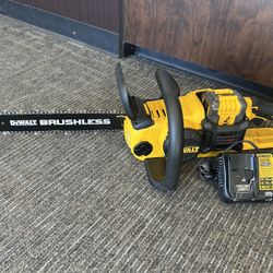 Dewalt Brushless Chainsaw 