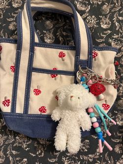 Madden girl tote bag