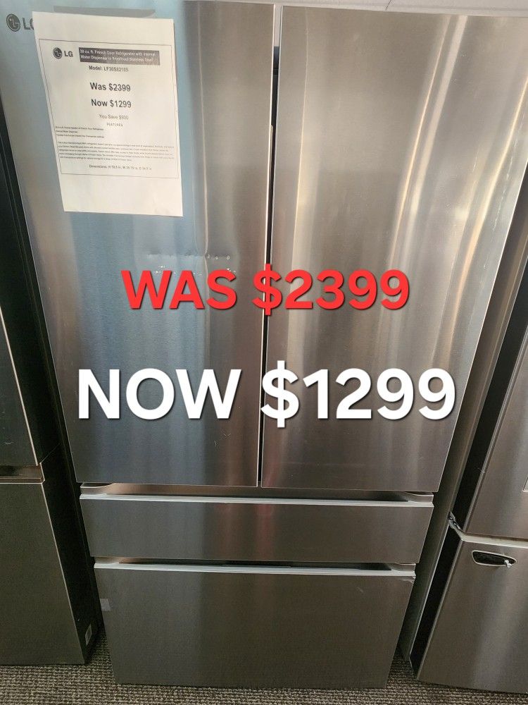 30 cu.ft.French Door Refrigerator with Internal
Water Dispenser in PrintProof Stainless Steel