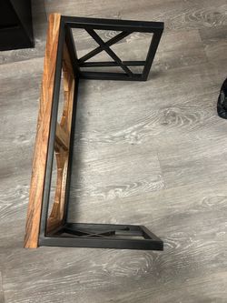 Dog feeder stand