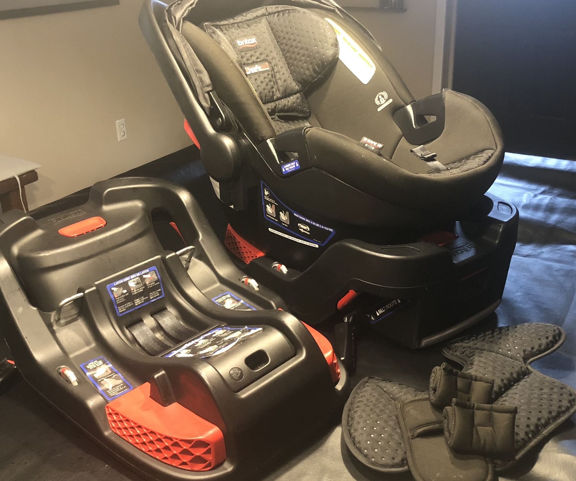 BriTax B-Safe 35 Elite Car Seat with 1 Base
