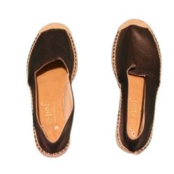 NWOT WOMENS MAYPOL SHOES BLACK SIZE 36