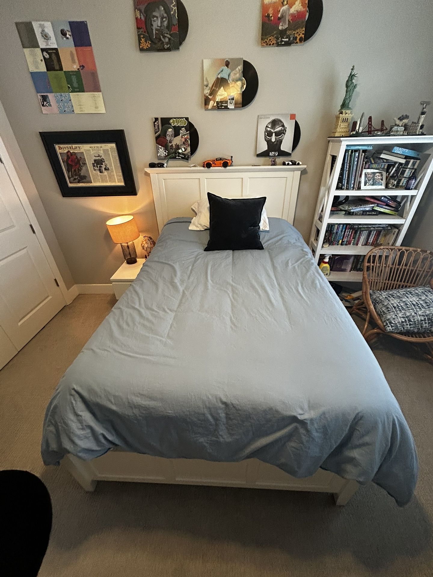 Full Size Bed Frame With Box Spring (no Mattress)