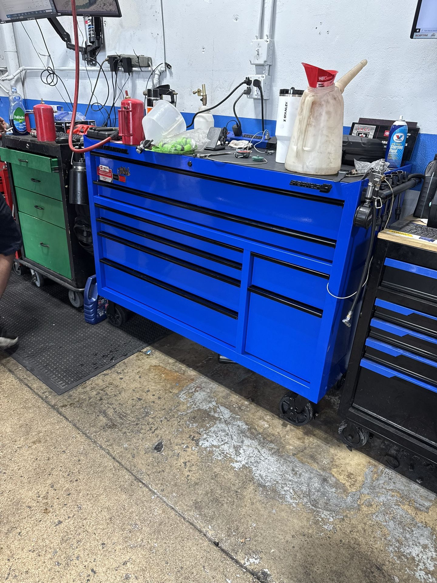 Us General Tool Box 56inch