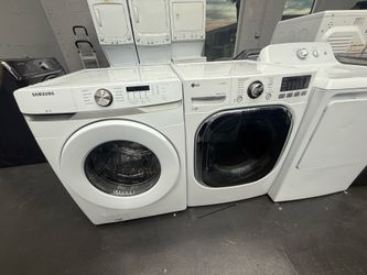 Washer and Dryer Set “27 ( Lavadora Y Secadora)