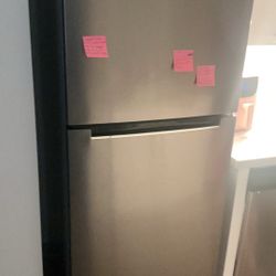 Frigidaire Stove Pick Up Only