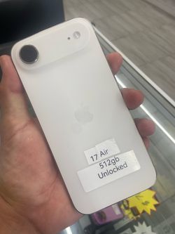 iPhone17 Air, 17 pro & 17 pro max Cash or $50 down w approval