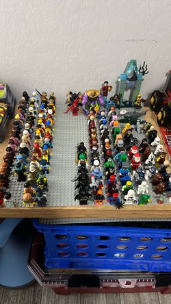 LEGO Minifigures (NOT $1)